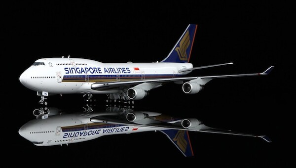 Boeing 747-400 Singapore Airlines 9V-SMU  YY74416