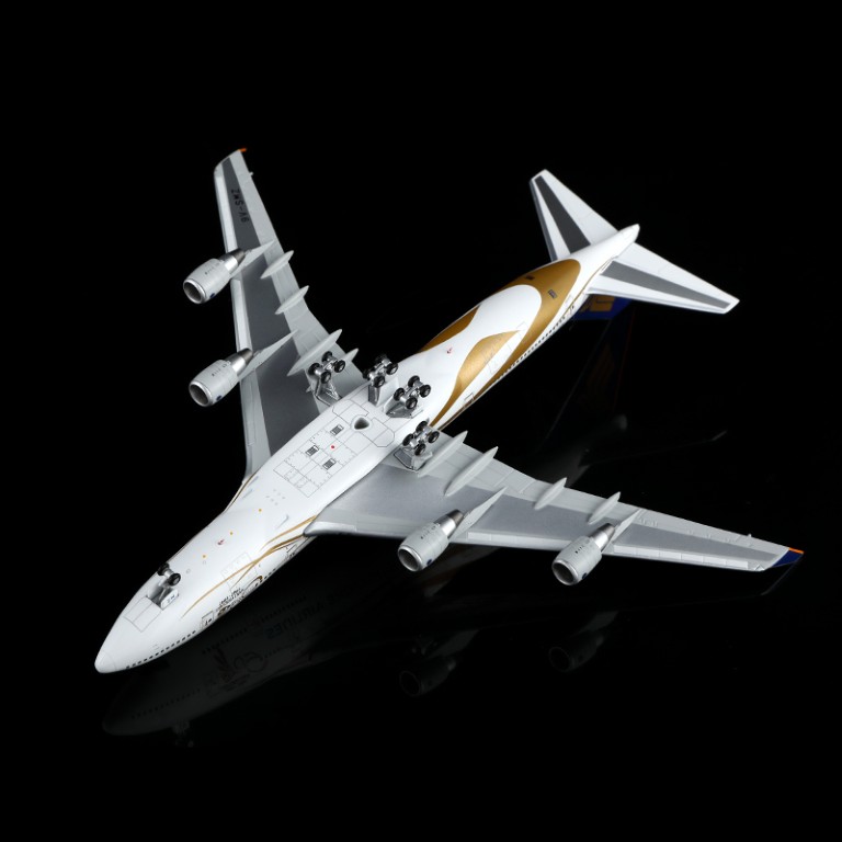 イワイ 3968affb96c0e6a35f7044af8d01b7