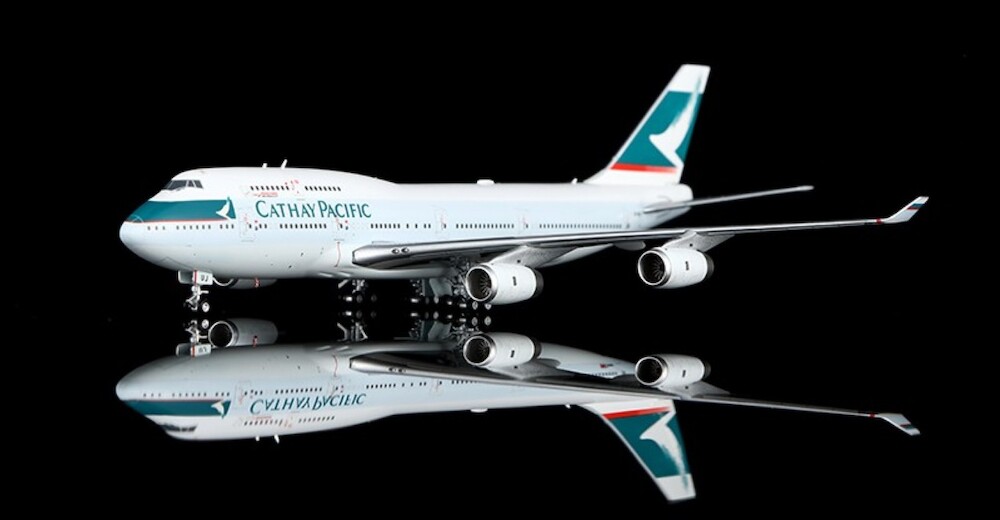 YY Wings YY74420 Boeing 747-400 Cathay Pacific B-HUJ