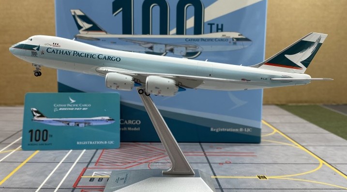 YY Wings YYD08 Boeing 747-8 Cathay Pacific New Livery B-LJC